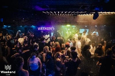 Party Bild aus dem Weekend Club Berlin vom 25.10.2024